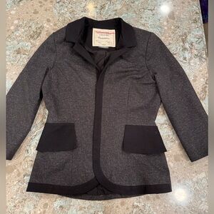 Women’s Size 6 Cartonnier Charcoal and Black Blazer